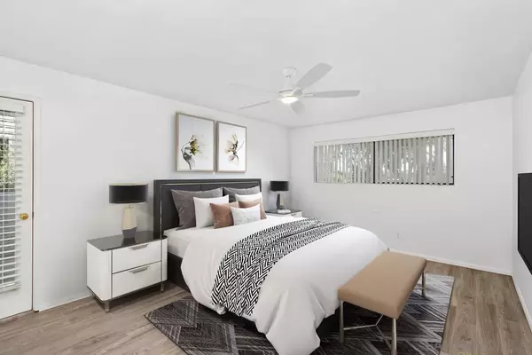 San Diego, CA 92109,4647 Pico Street #205