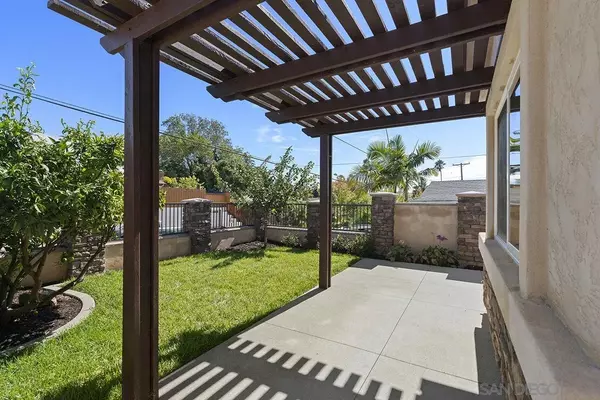 San Diego, CA 92122,7056 Haworth St