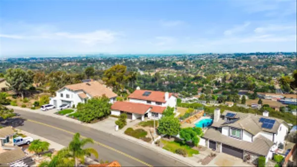 Bonita, CA 91902,363 Surrey Dr