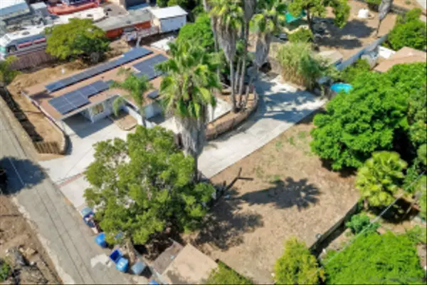 Lakeside, CA 92040,9125 Creekford Dr