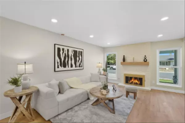 Poway, CA 92064,13340 Arikara Dr