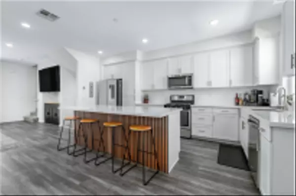 Escondido, CA 92025,449 Atlas Glen
