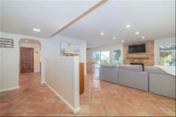 Escondido, CA 92029,1454 Romance Road
