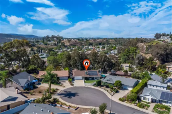Poway, CA 92064,13306 Tawanka Dr