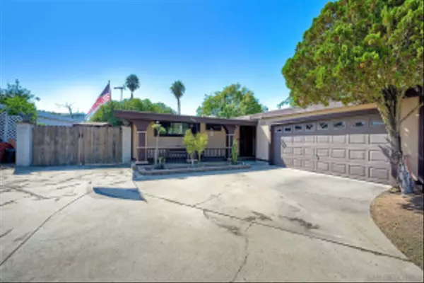 8805 Laddie Ln, San Diego, CA 92123