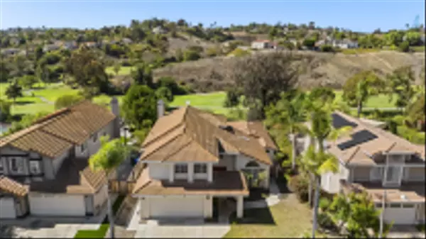 Oceanside, CA 92056,2332 Back Nine St