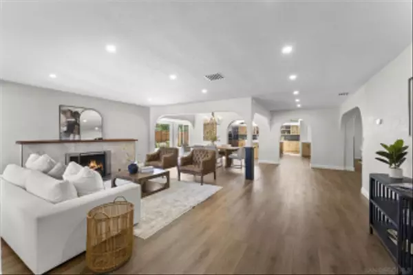 San Diego, CA 92116,5150 Bristol Road