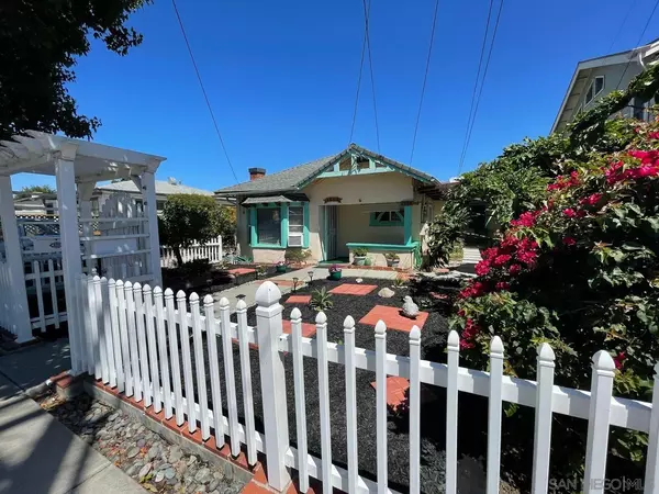 San Diego, CA 92116,2842 Copley Ave
