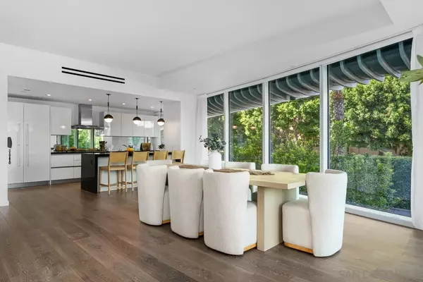 Los Angeles, CA 90048,9000 W 3rd #201