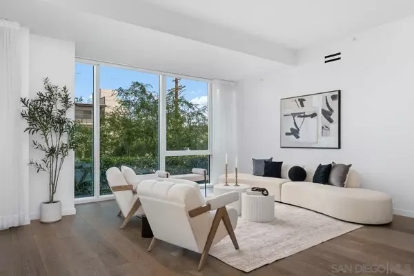 Los Angeles, CA 90048,9000 W 3rd #201