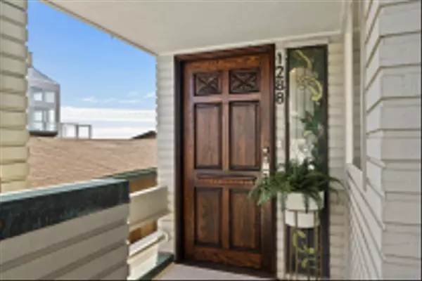 Imperial Beach, CA 91932,1288 Seacoast Dr.