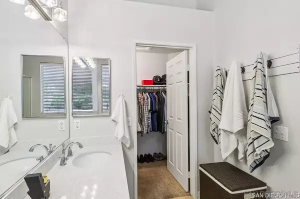 Murrieta, CA 92562,24641 Lincoln AVE