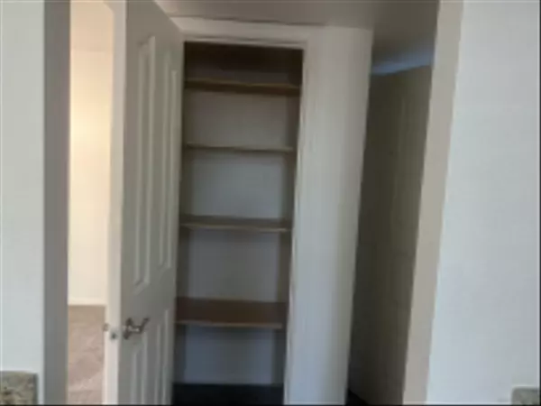 Sd, CA 92128,15086 Avenida Venusto #218