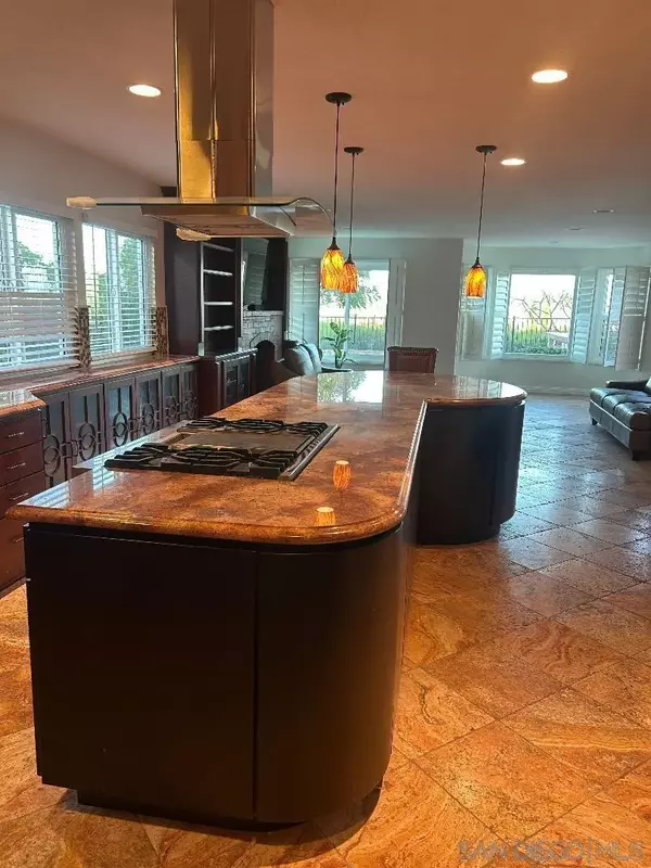 Sd, CA 92128,16521 Calle Pulido