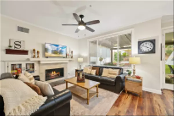 Escondido, CA 92027,2218 Orange Grove Pl