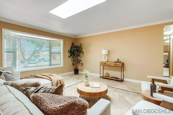 Vista, CA 92084,1604 Rush Ave