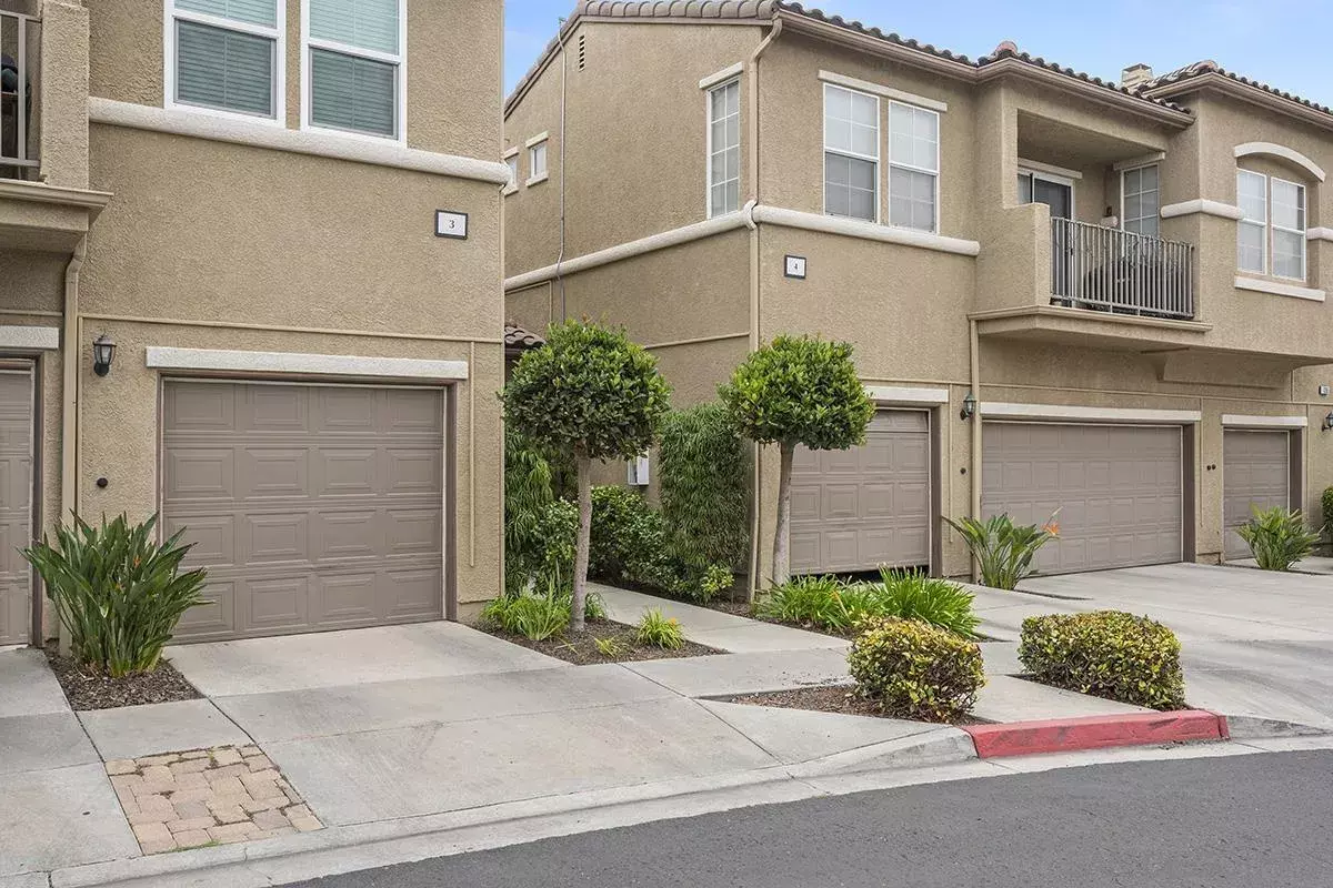 Chula Vista, CA 91913,1395 Caminito Capistrano #3