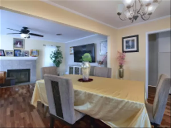 La Mesa, CA 91942,7330 Colony RD.