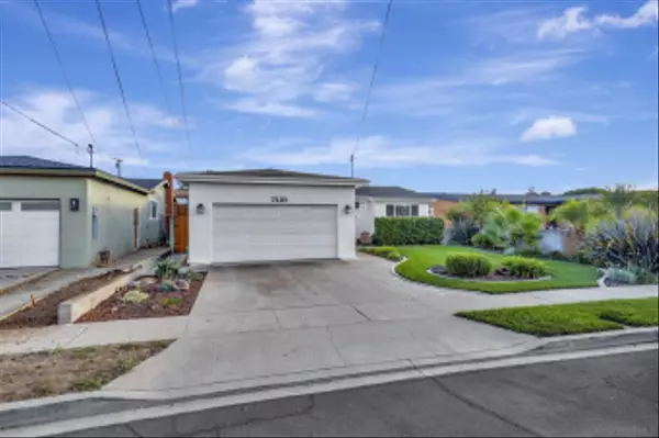 San Diego, CA 92111,7131 Malta St