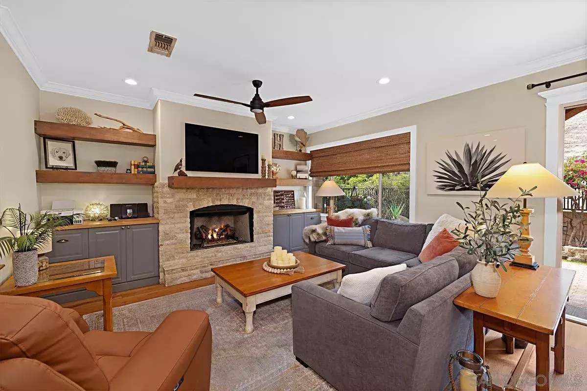 San Diego, CA 92108,2756 Bellezza Dr.