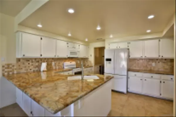 Borrego Springs, CA 92004,202 Pointing Rock Dr #19