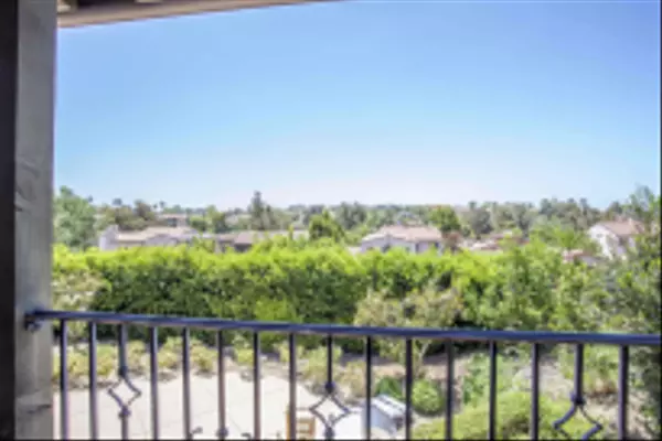 San Diego, CA 92127,16632 Rose Of Tralee Ln