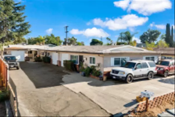 Escondido, CA 92025,153-57 E E 14Th Ave