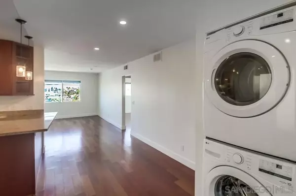 San Diego, CA 92103,3907 Georgia St #12