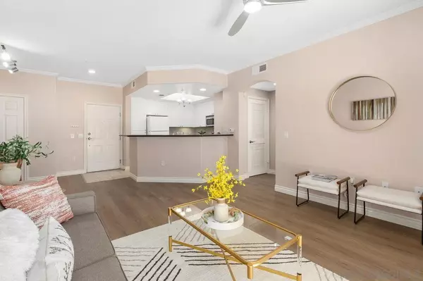 La Jolla, CA 92037,4165 Executive Dr #F107