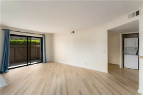 Spring Valley, CA 91978,2960 Elm Tree Court