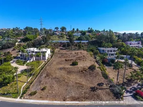 Carlsbad, CA 92009,0000 Cadencia ST. Between 7402-7412 #474