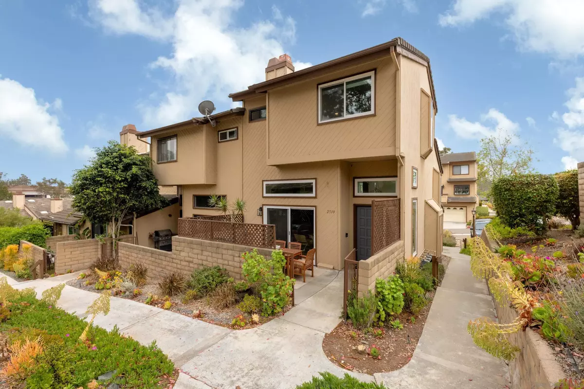 Oceanside, CA 92054,2510 Woodlands Way