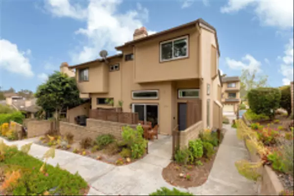 Oceanside, CA 92054,2510 Woodlands Way