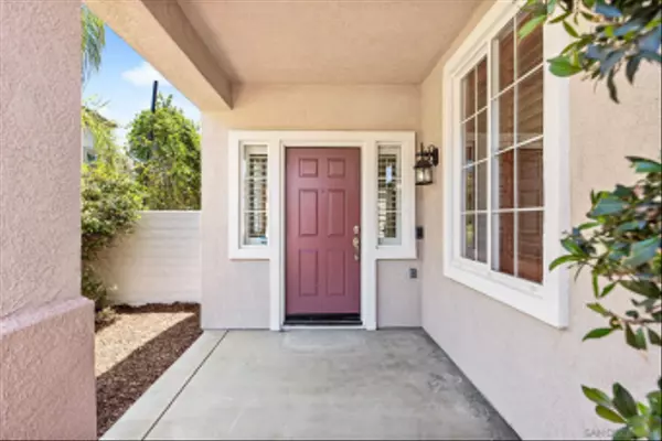 Escondido, CA 92027,3083 Sprucewood Ln