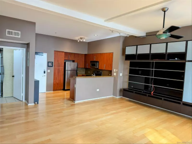 120 Island Ave #228, San Diego, CA 92101