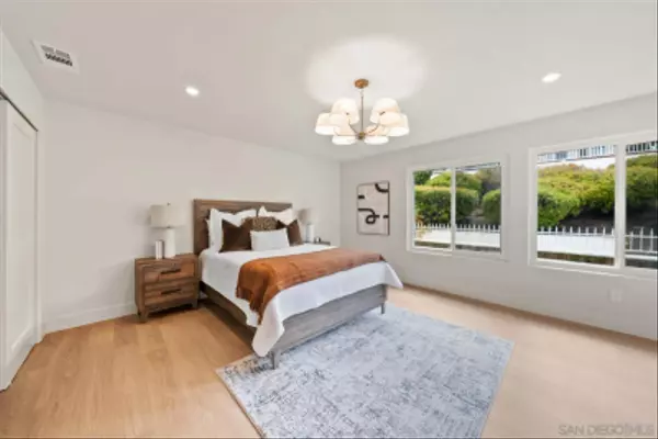 Oceanside, CA 92056,4946 Kalamis Way