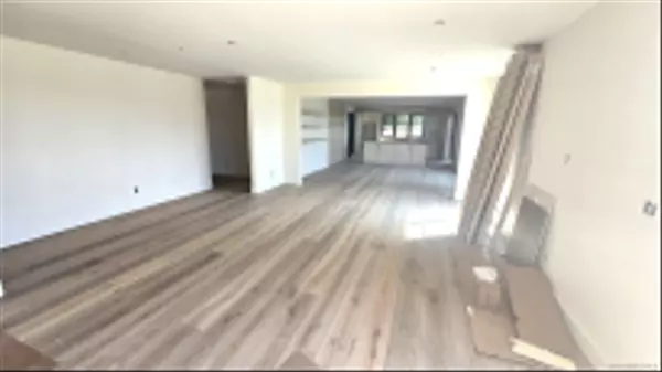 Vista, CA 92083,227 Hill Dr