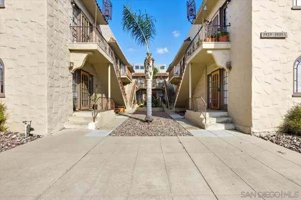 San Diego, CA 92103,3925-3935 7th Avenue