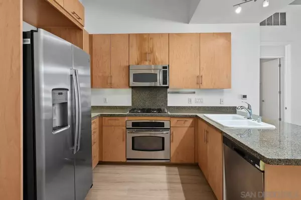 San Diego, CA 92101,1050 Island Ave #502