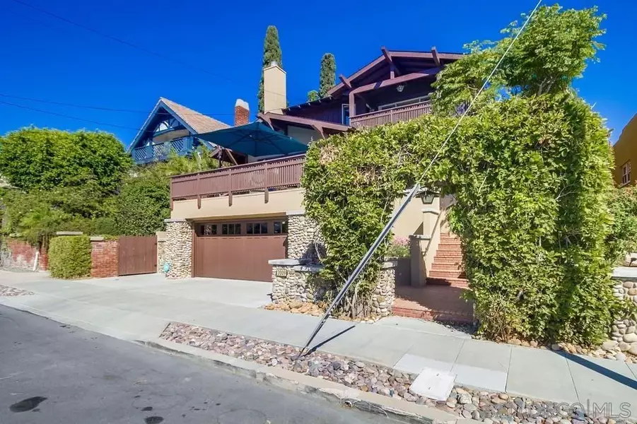 2009 Granada Ave, San Diego, CA 92104