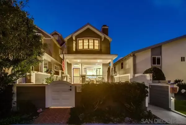 Coronado, CA 92118,240 B Avenue