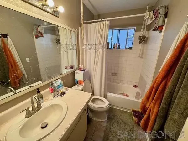 Lakeside, CA 92040,8733 Winter Gardens