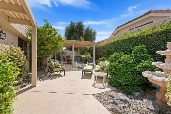 Palm Desert, CA 92260,6 La Jolla Dr