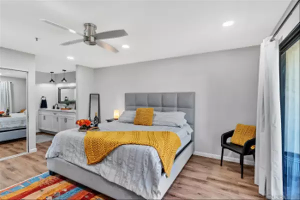 San Diego, CA 92124,11233 Tierrasanta Blvd #30
