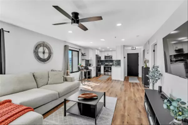 San Diego, CA 92124,11233 Tierrasanta Blvd #30