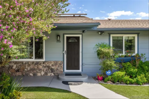 Escondido, CA 92025,1958 Lejos Dr