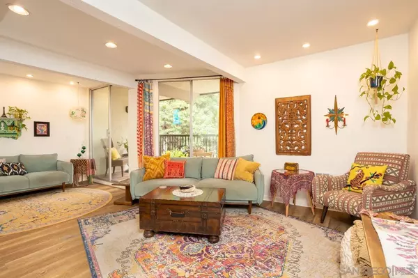 Carlsbad, CA 92009,2412 Altisma Way #D