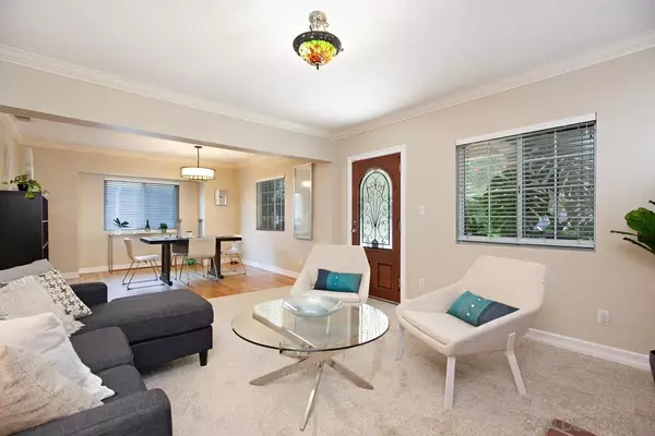 San Diego, CA 92103,3973 8th