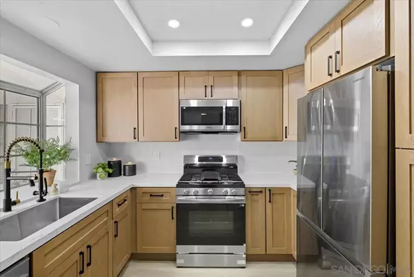 El Cajon, CA 92019,12034 Calle De Montana #286