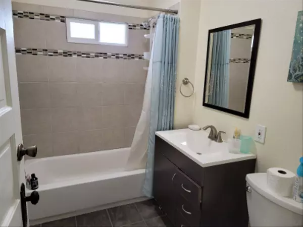 San Diego, CA 92103,3967-69 8th